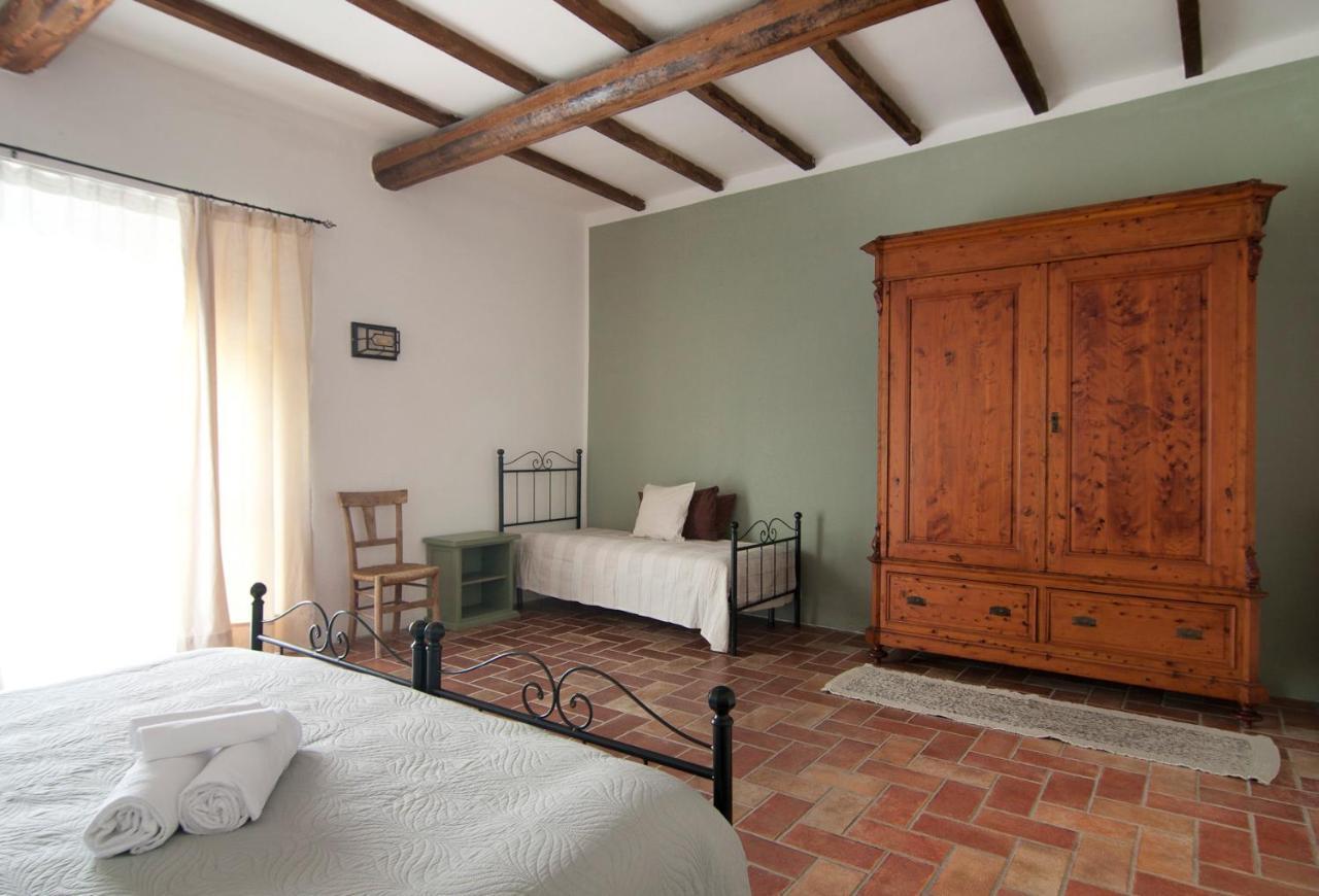 Agriturismo Terenzana Aparthotel Riparbella Kültér fotó