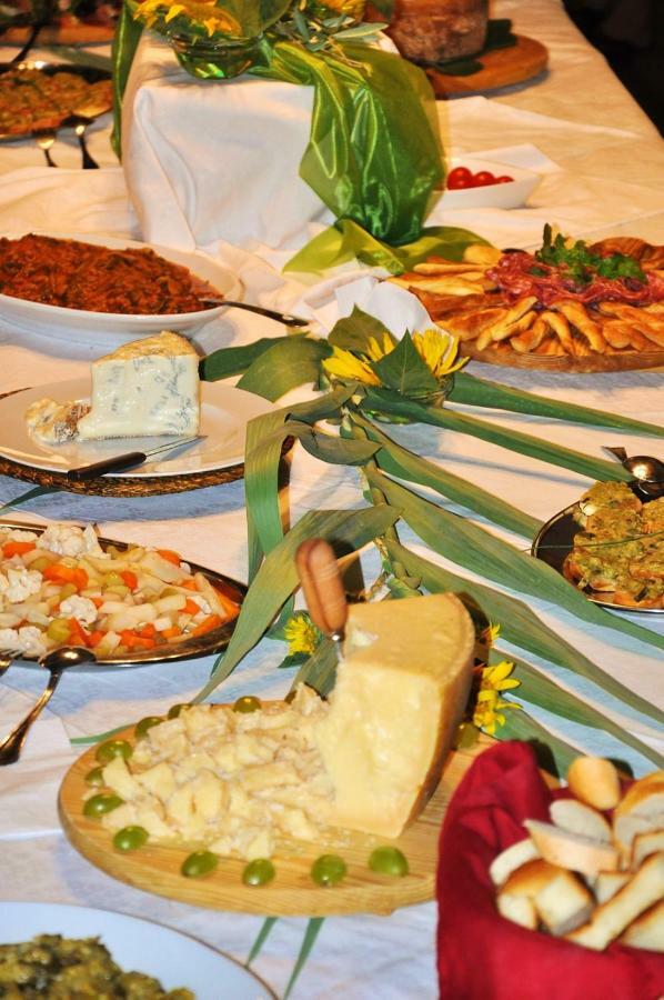 Agriturismo Terenzana Aparthotel Riparbella Kültér fotó